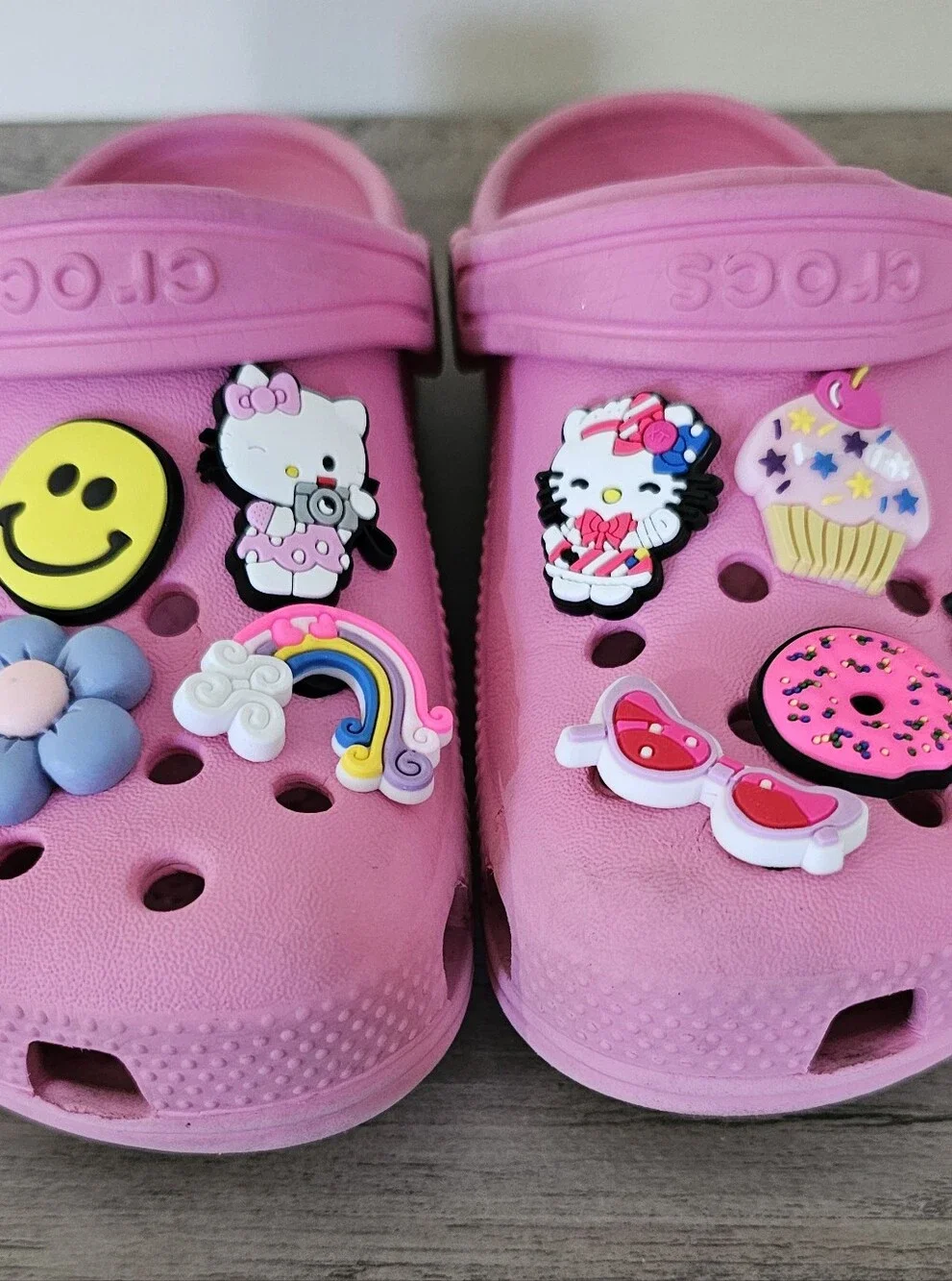 CROCS Kids Pink Clog Sandals Charms Toddler Girl C 13 Hello Kitty My Melody